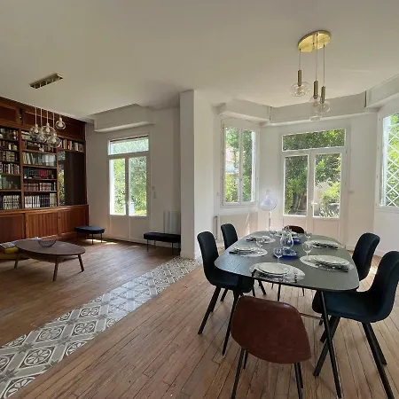 Villa Maison Renovee, 3 Chambres, A 200m De La De Pereire - Fr-1-374-211 Arcachon